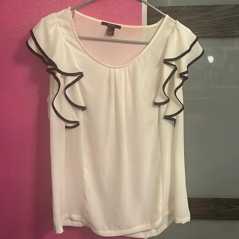 Soft ruffle rayon shirt, very flattering